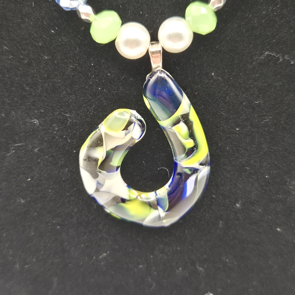 Green & Blue Beaded Necklace with Murano Glass Pendant And Jade Beads - Picture 2 of 4